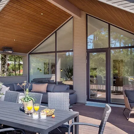 Casa de Férias 5 Star In Romo *