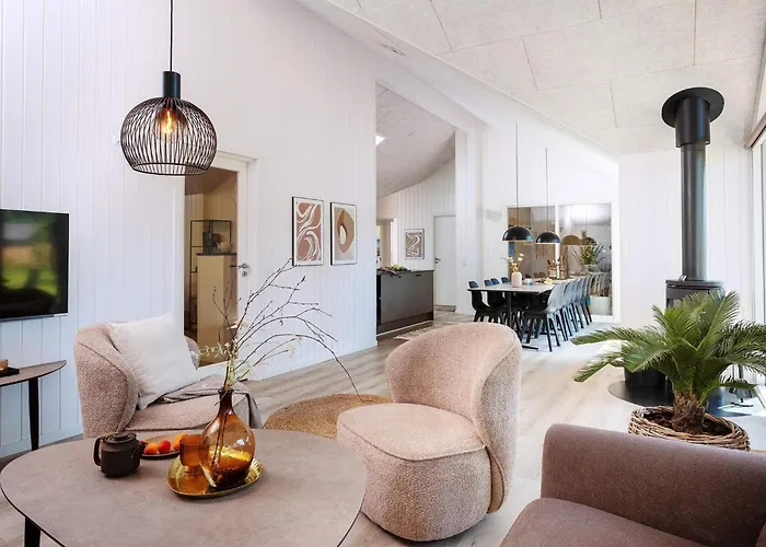 Дом отдыха 5 Star In Romo